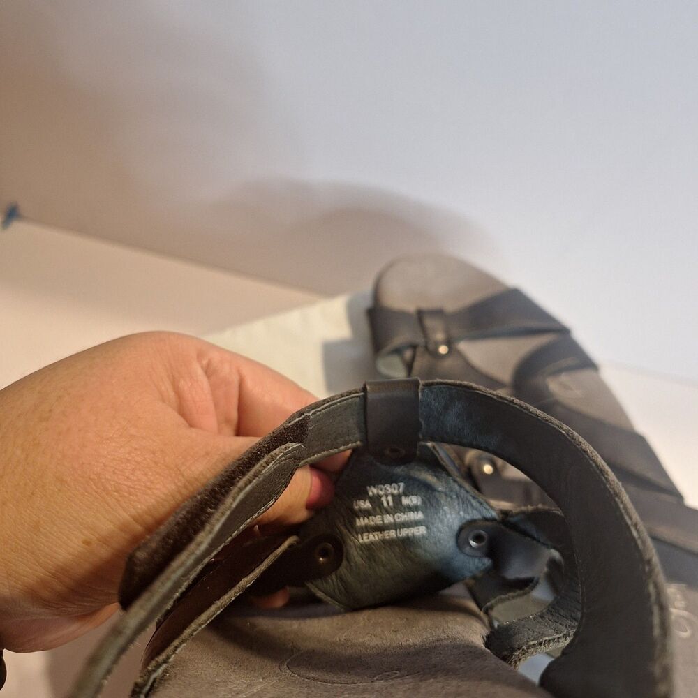 Propet Black Leather Women's Sandals Size 11 - Picture 8 of 10